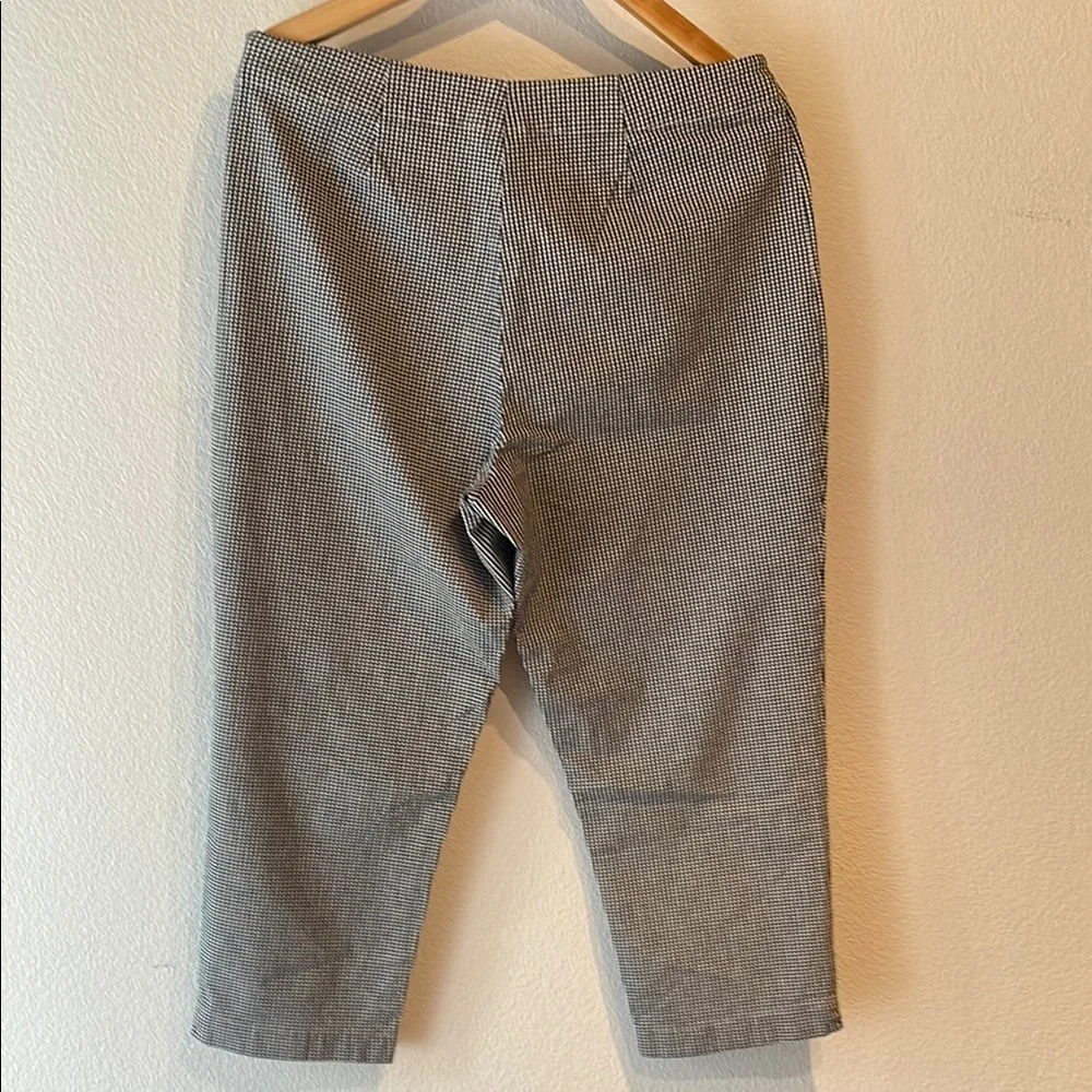 Harris Wallace Gingham Capri Pants, Black/White. Lightweight breathable Size 14 - Picture 3 of 10